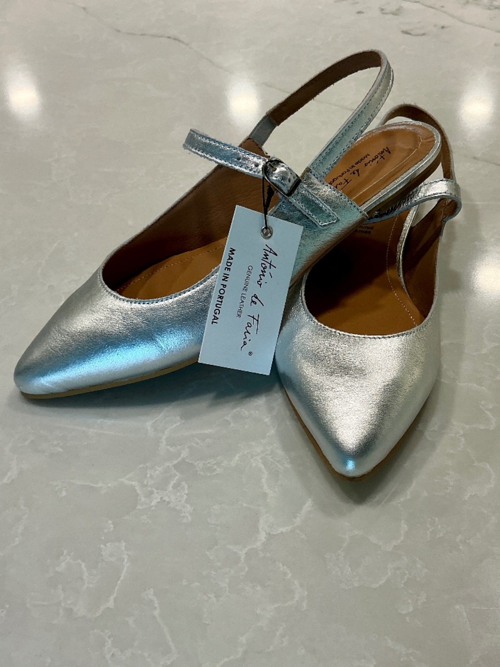 Made in Portugal silver leather slingback shoe, size 8